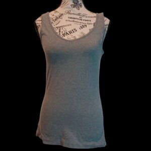 NWOT Felina Gray V‑Neck Tank Top M Soft Stretch Sleeveless Knit Casual